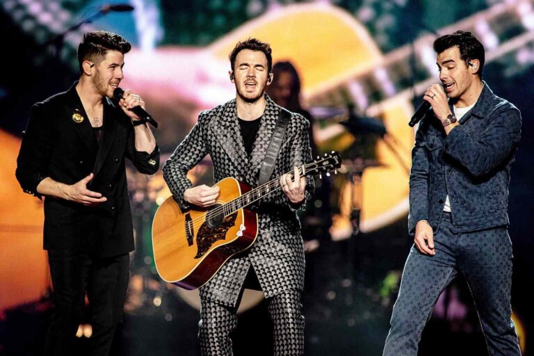 Purity Rings Reloaded: Nick Jonas Announces Band Reunion with Secret Laser-Engraved Rings for 2025 Tour